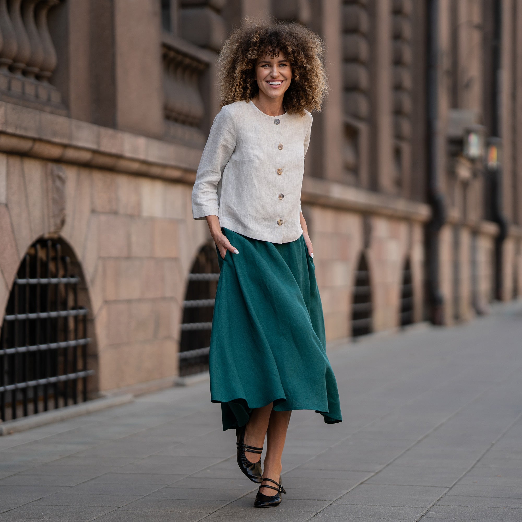 Linen Jackets, Blazers, Coats For Women | MENIQUE