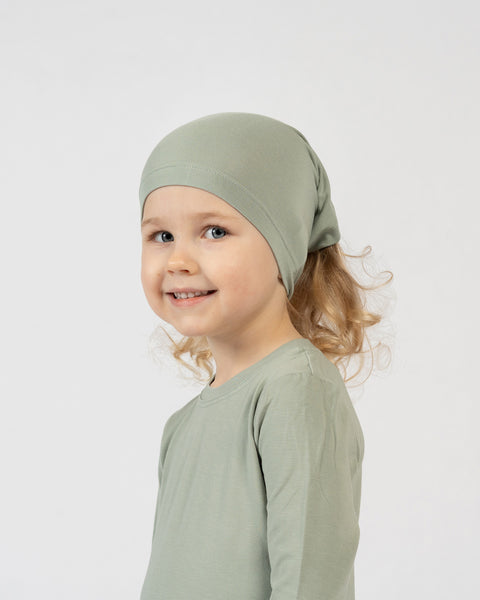 Kids green merino wool beanie – soft, breathable and comfortable hat for all-season wear