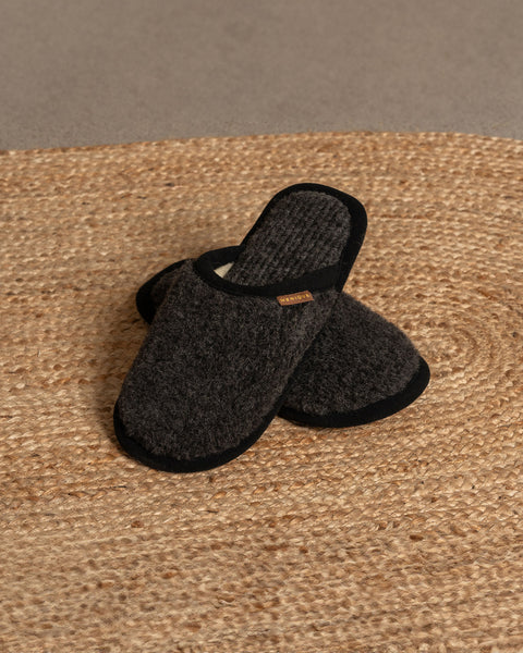 Men&#39;s Merino Fluffy Slippers