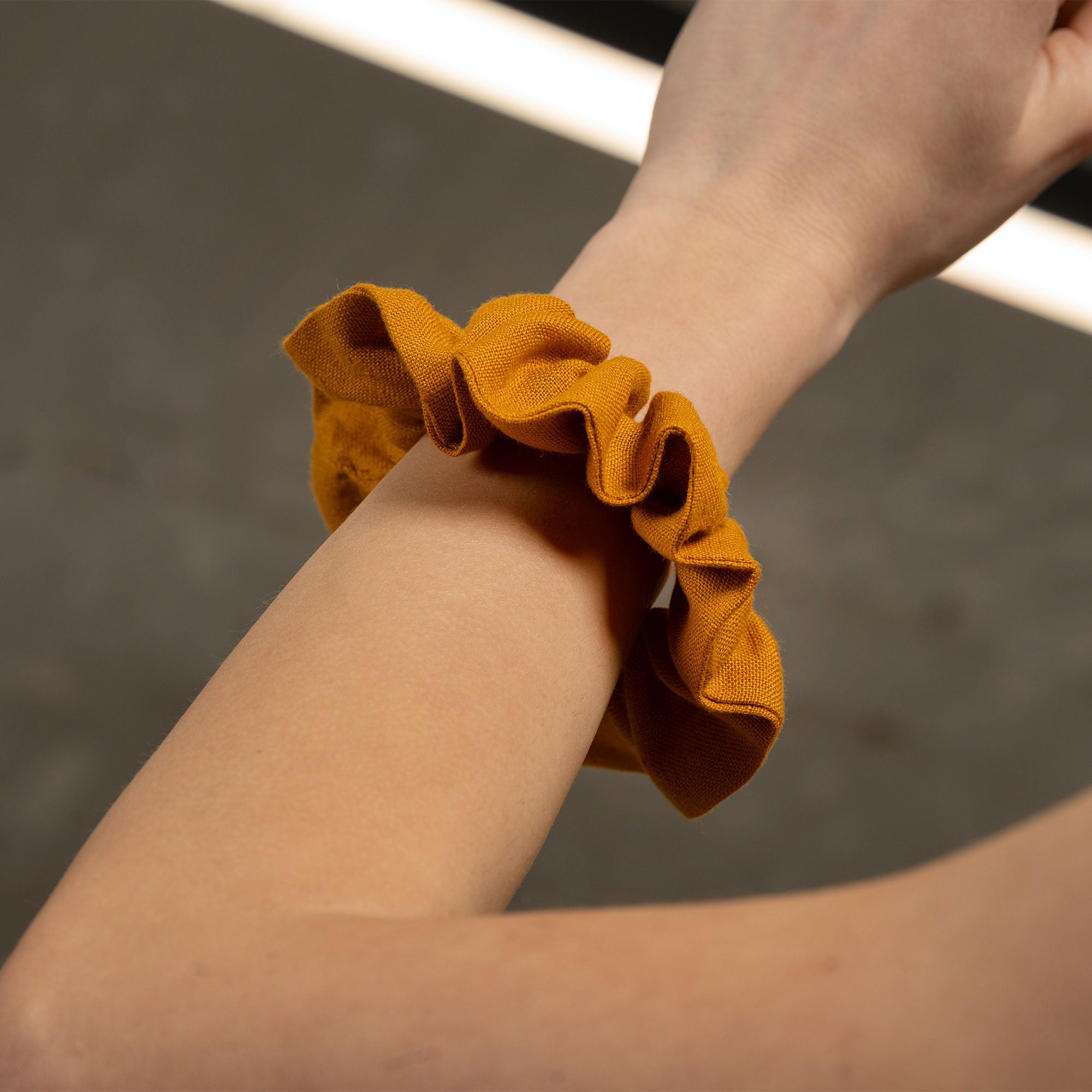 Linen Hair Scrunchie Stylish Accessory ❤️ menique - MENIQUE