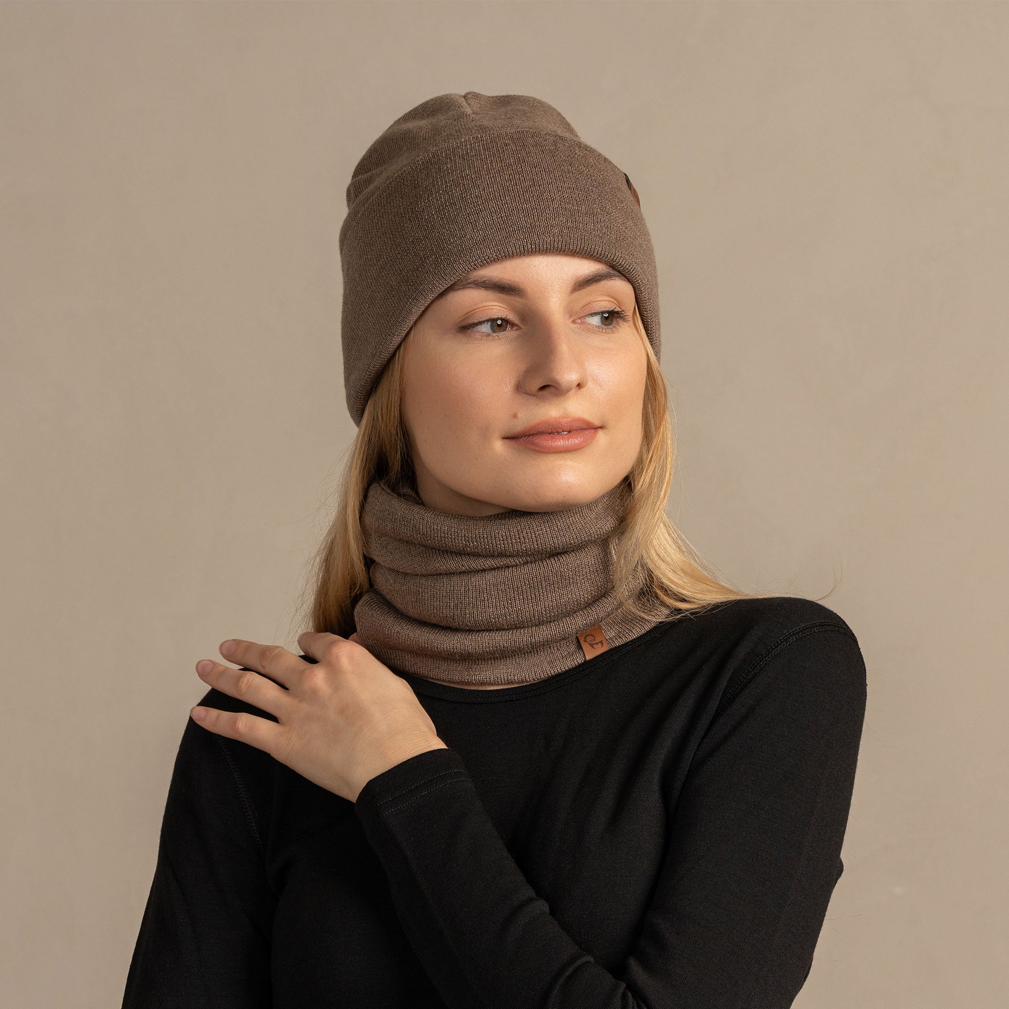 Merino Wool Knit Neck Gaiter for Women ❤️ menique