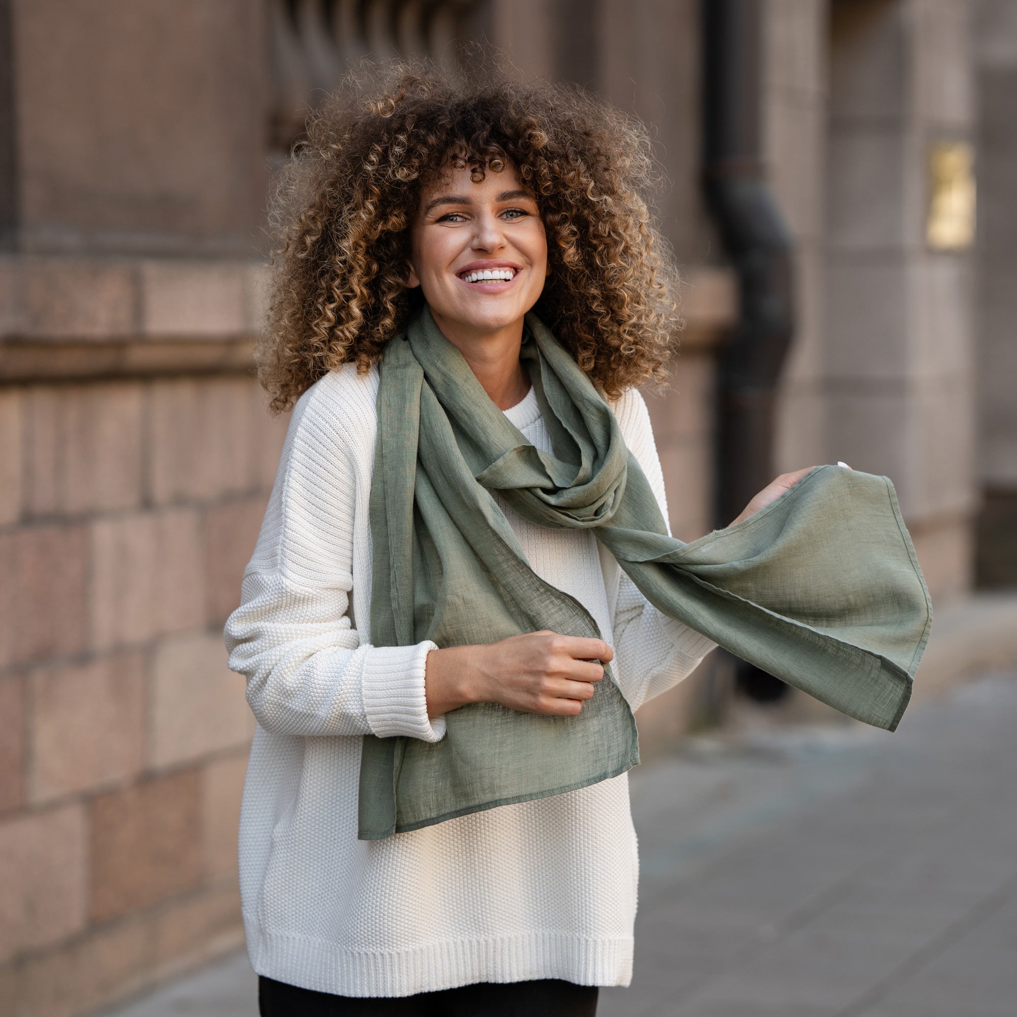 Merino Wool Scarves, Beanie Hats & Gaiters | MENIQUE