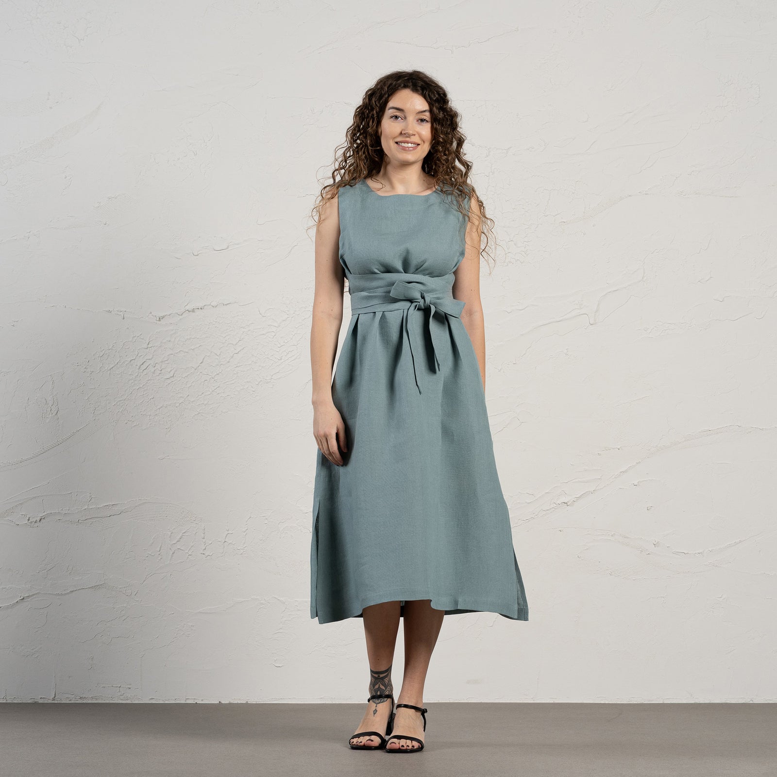 Linen Cocktail Dresses For Women | MENIQUE Linen Cocktail Dresses For Women | MENIQUE