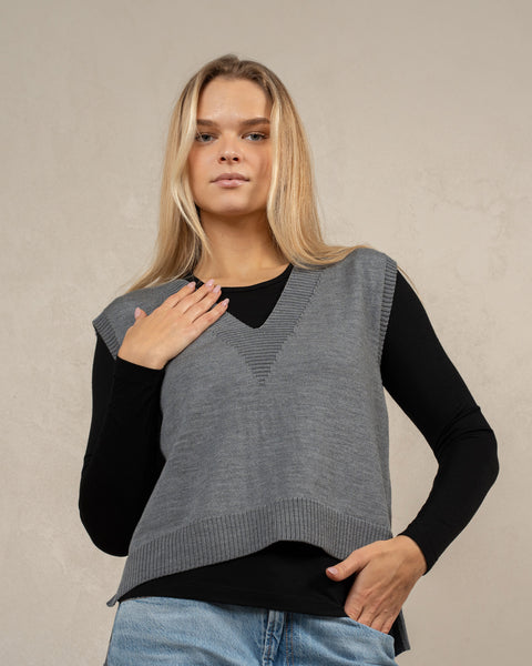 Women&#39;s Merino Wool Vest Isla Dark Gray