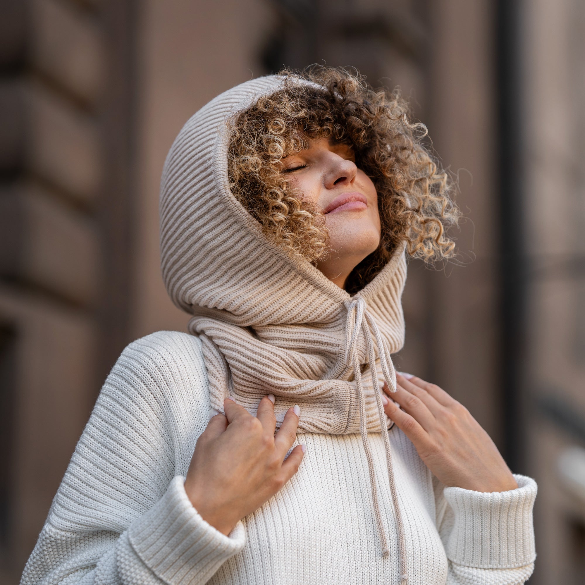 Women's Knit Merino Hood Balaclava in Beige