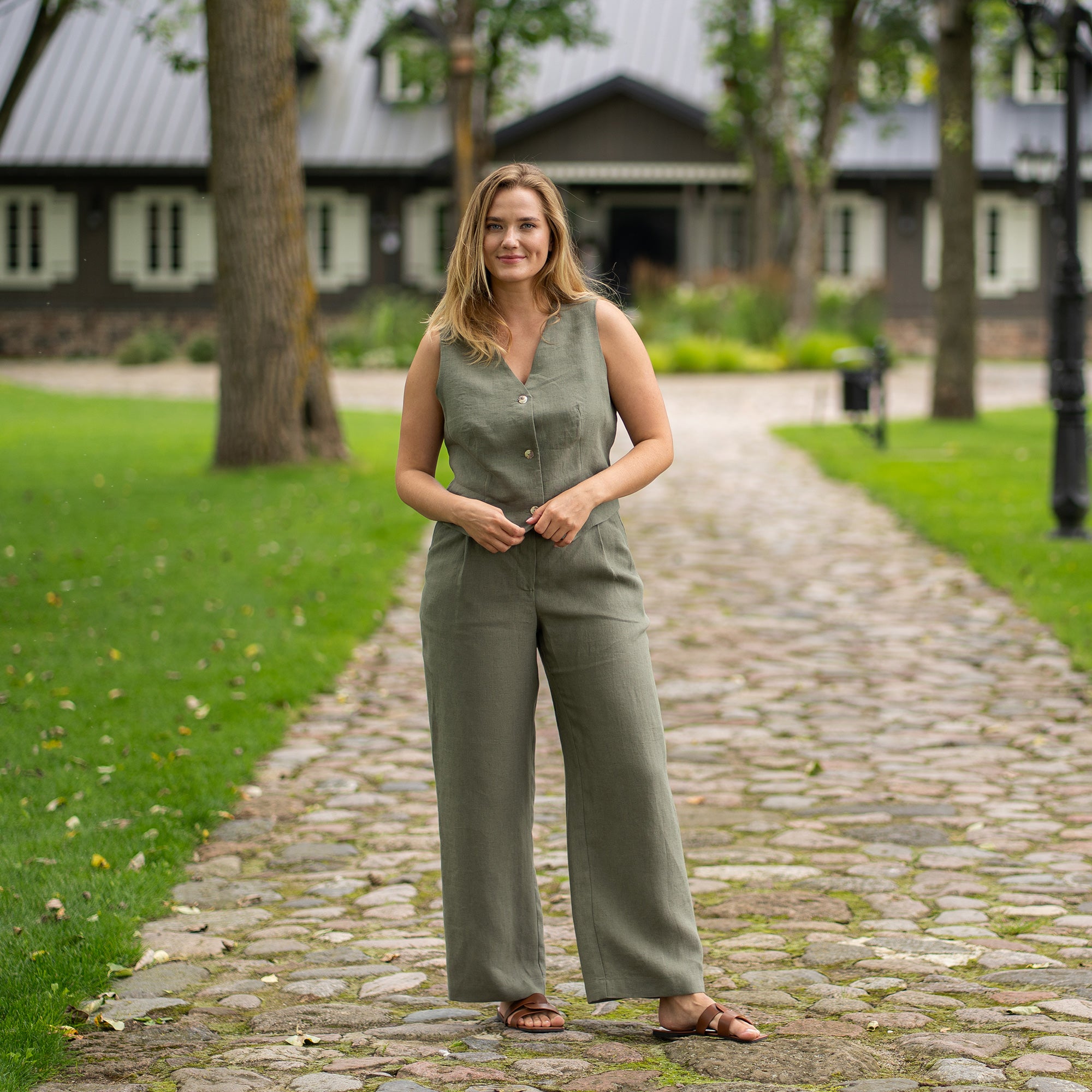 Organic 100% Linen Formal Vest for Women ❤️ menique - MENIQUE