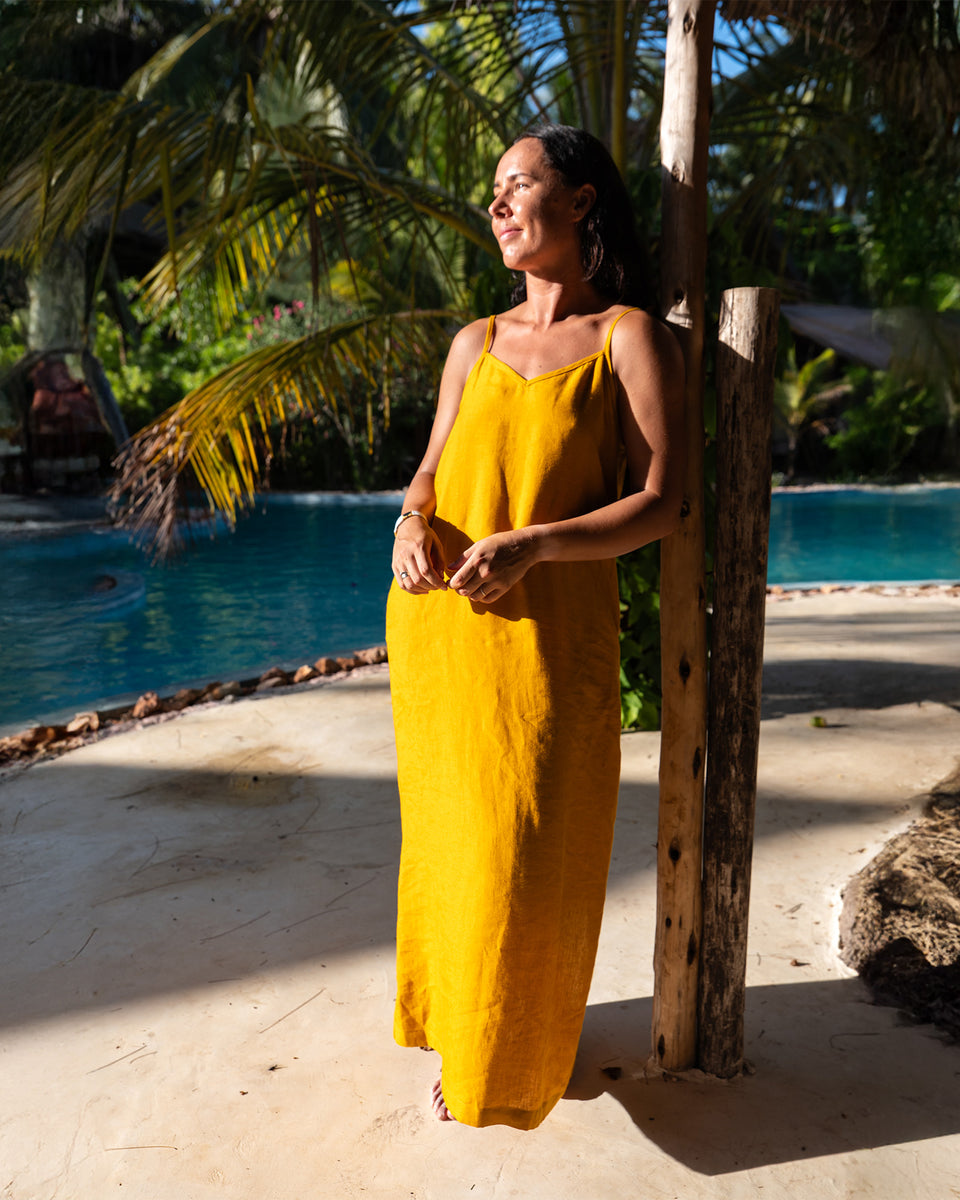 Sustainable 100% Linen Maxi Slip Dress Livia menique - MENIQUE Sustainable 100% Linen Maxi Slip Dress Livia menique - MENIQUE