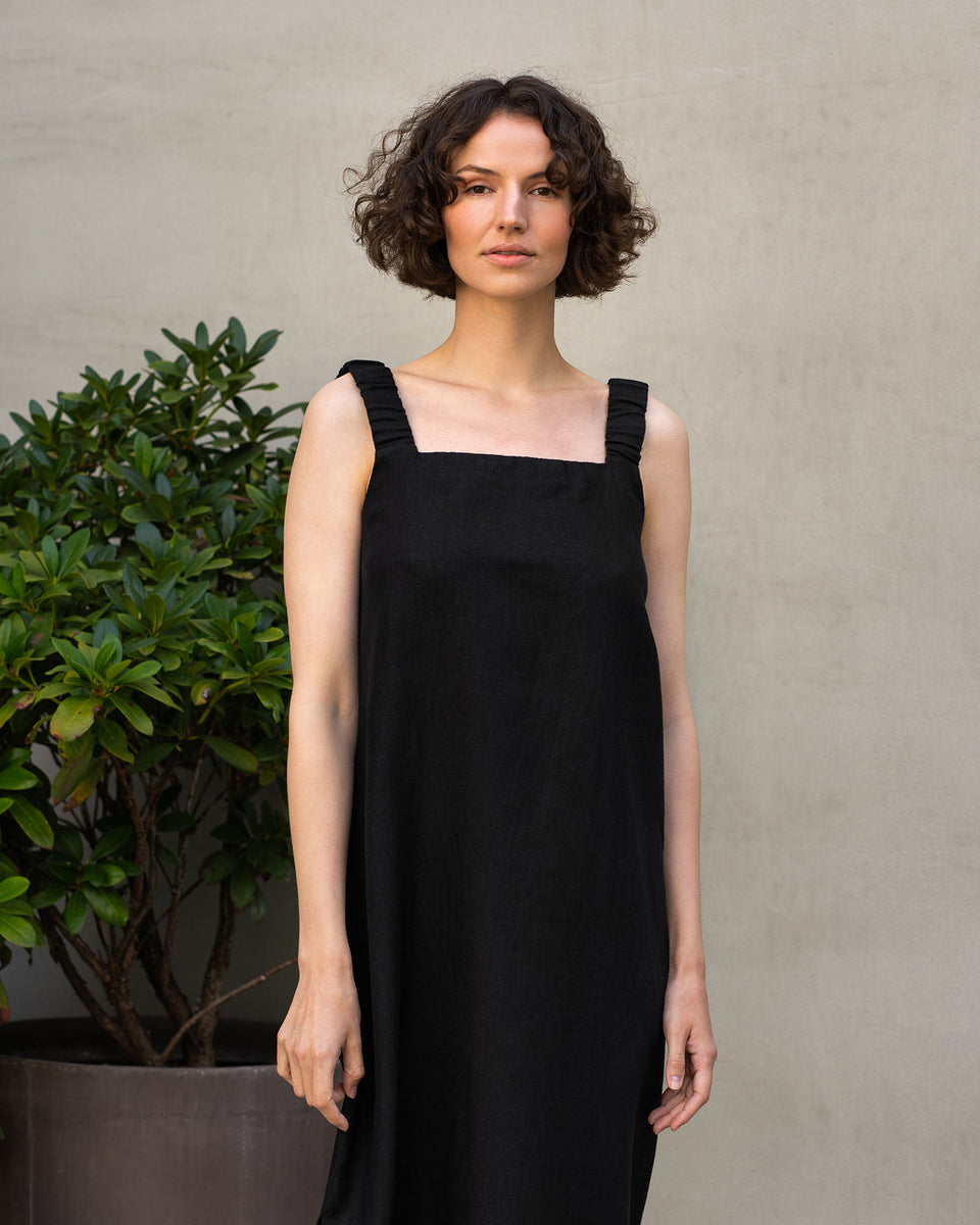 Maxi Linen Pinafore Style Dress with Open Back menique - MENIQUE Maxi Linen Pinafore Style Dress with Open Back menique - MENIQUE