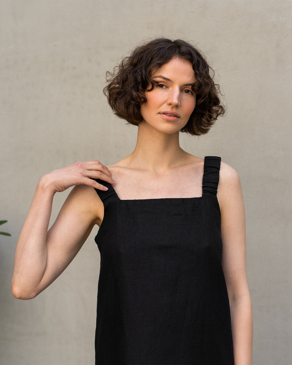 Maxi Linen Pinafore Style Dress with Open Back menique - MENIQUE Maxi Linen Pinafore Style Dress with Open Back menique - MENIQUE