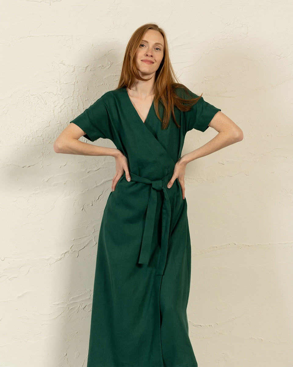 Maxi Wrap Dress Eleanor L / Pure Red Maxi Wrap Dress Eleanor L / Pure Red