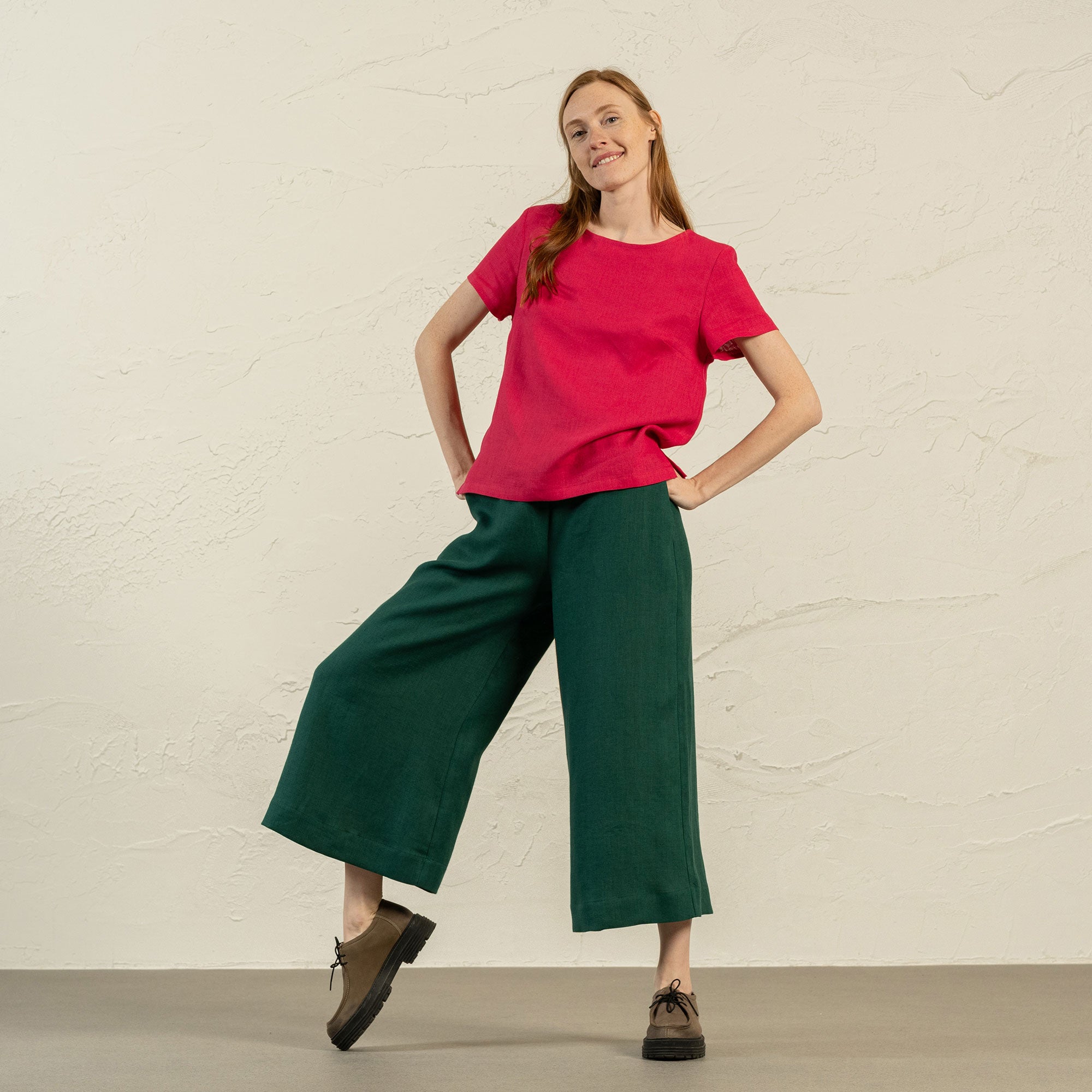 Red Vegetable Dyed Cotton Culottes, Mid Rise Culottes, Solid Calf Length newest Culottes, Pant With Pockets