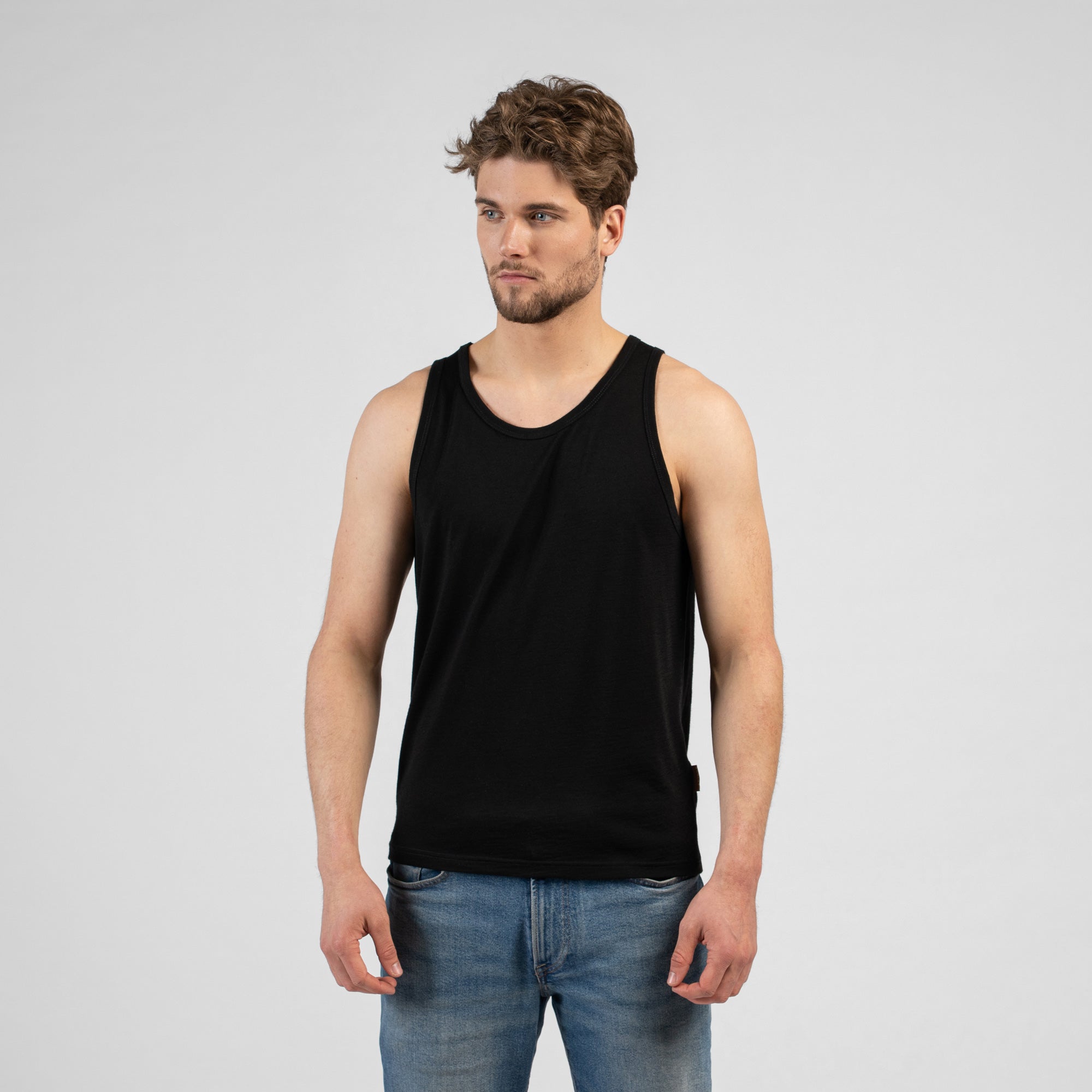 Men's Merino 160 Tank Top Black | menique - MENIQUE