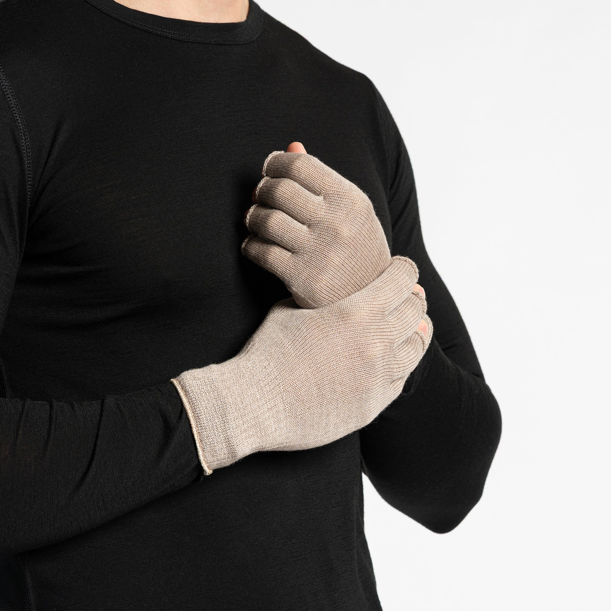 thumbnail image 2 of CLEARANCE - Ens Theral Knitted Winter Gloves (One Size) (Black 2 of 10