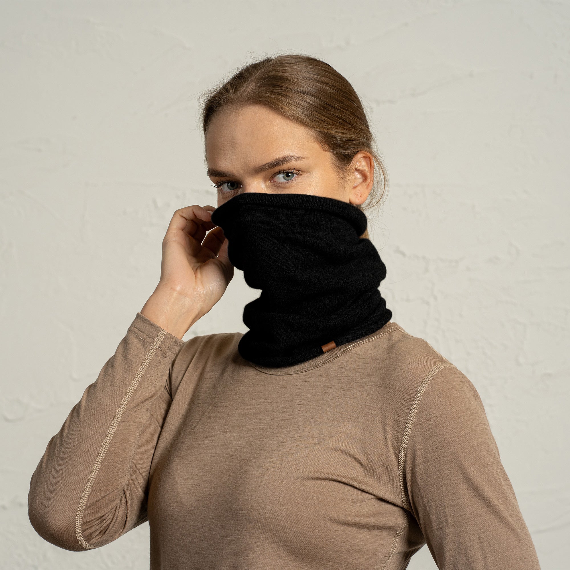 Women's Cashmere Knit Snood Scarf ❤️ menique - MENIQUE