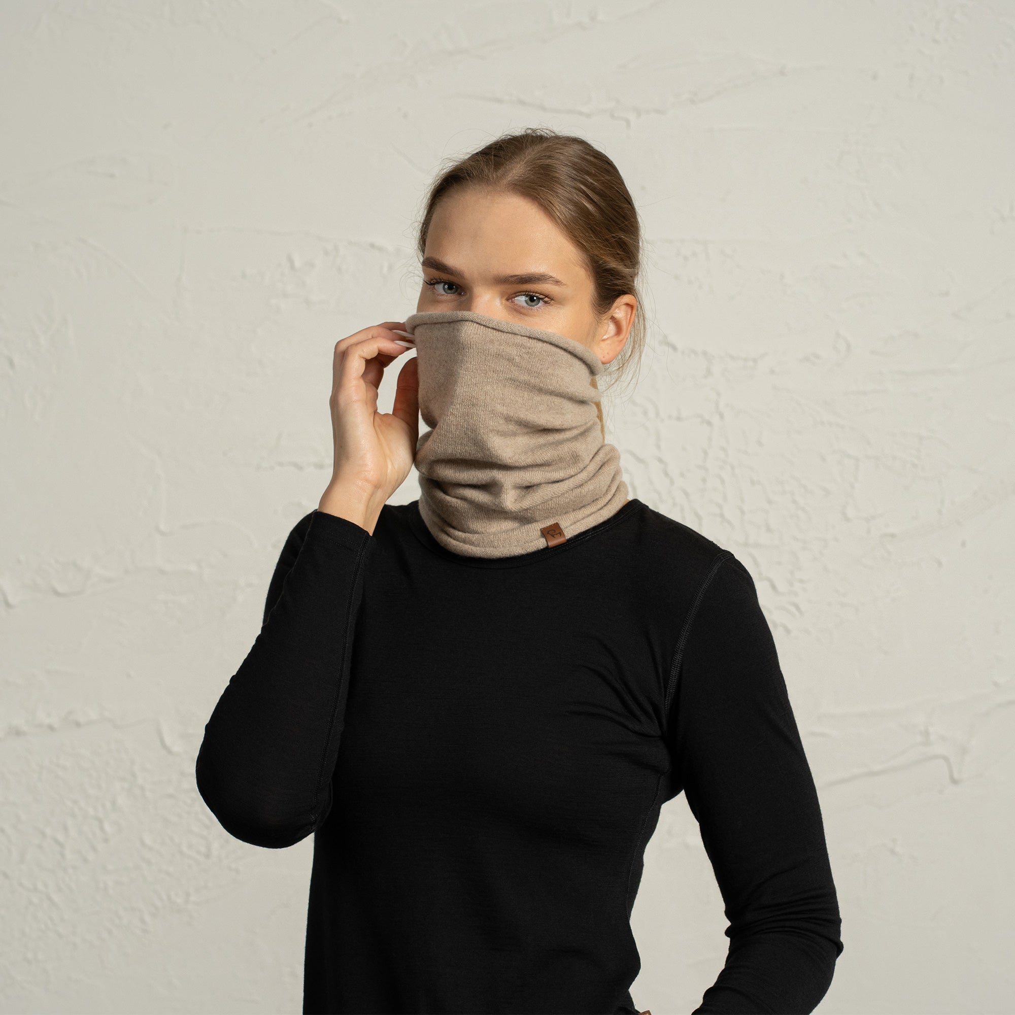 Women's Cashmere Knit Snood Scarf ❤️ menique - MENIQUE