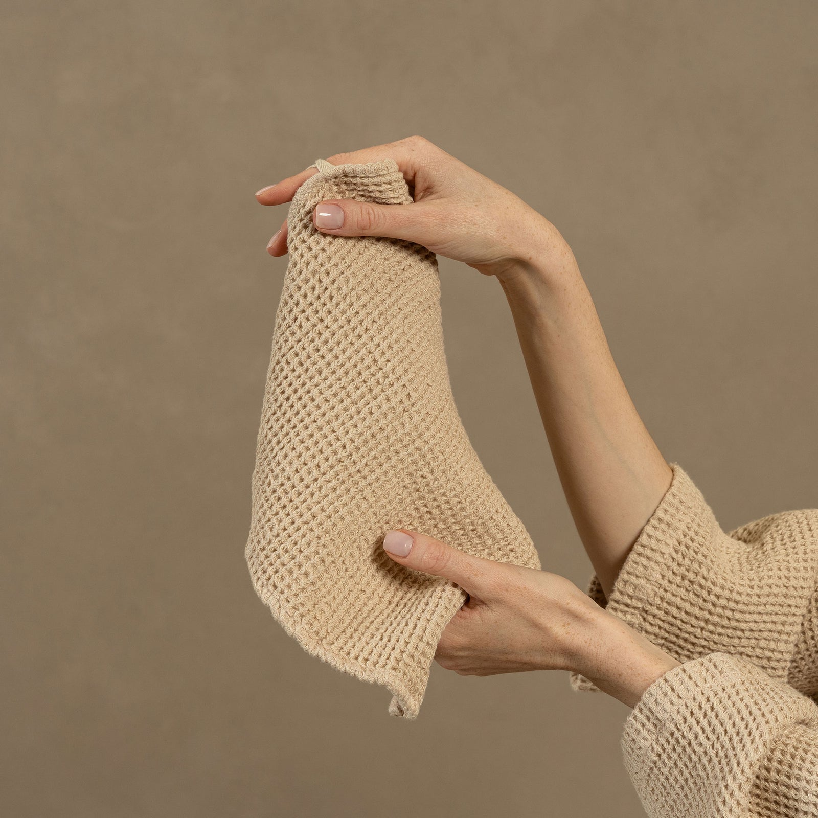 Waffle Washcloth & Hair Towel 2-Set in sand brown color