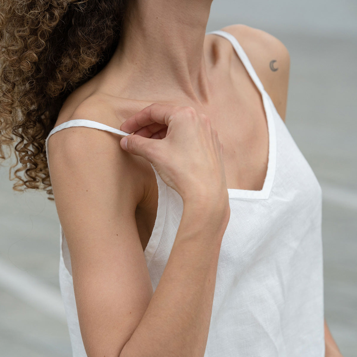 Linen Slip Top Camisole Kim Pure White ❤️ menique - MENIQUE
