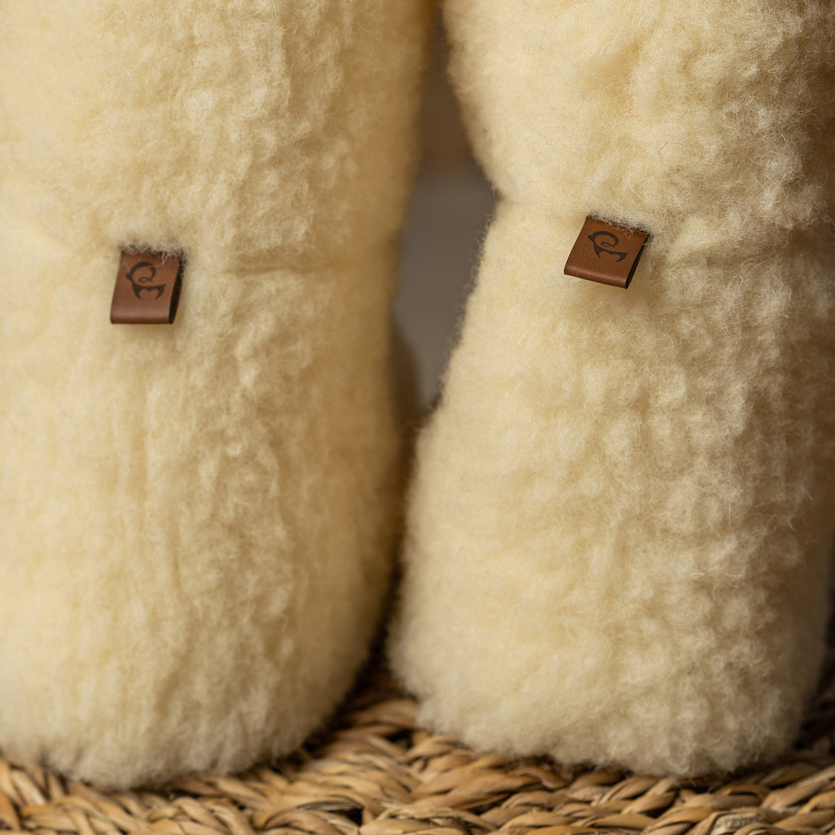 Fleece lined bootie online slippers