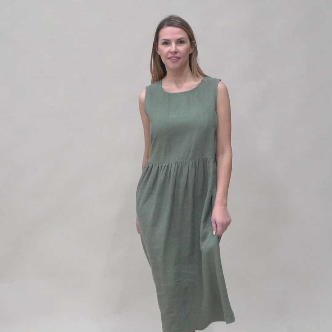 Robe smockée sans manches en lin Maya Stone Green