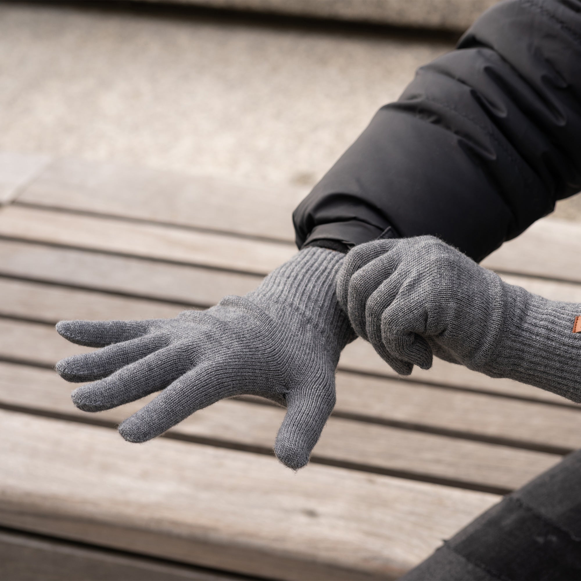 Merino wool hot sale gloves mens